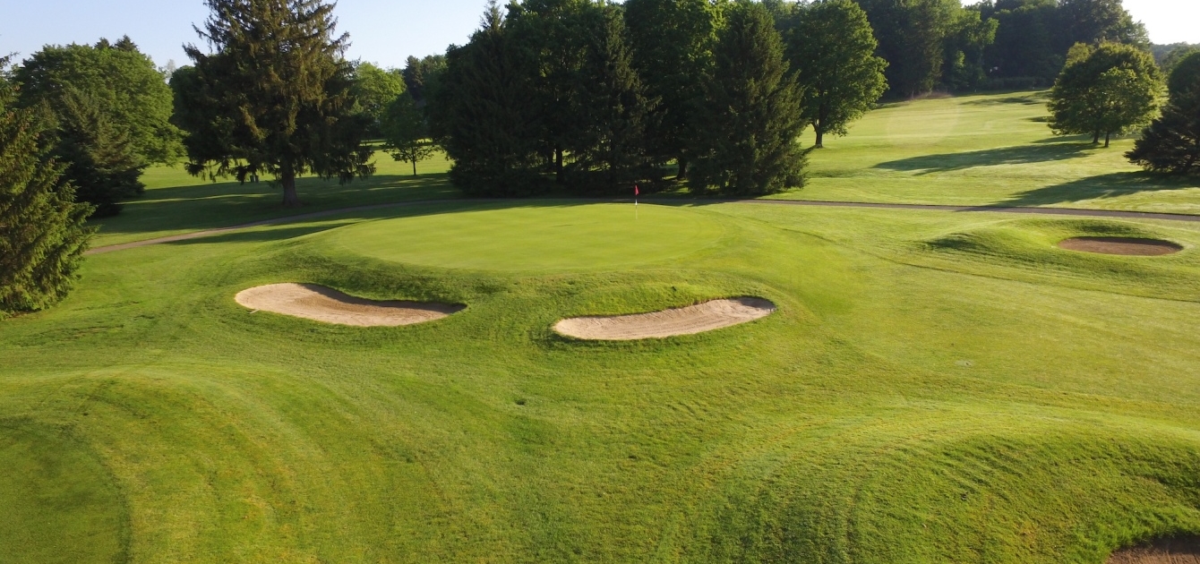 Bunkers and Greens on the golf course at Denison Golf Club